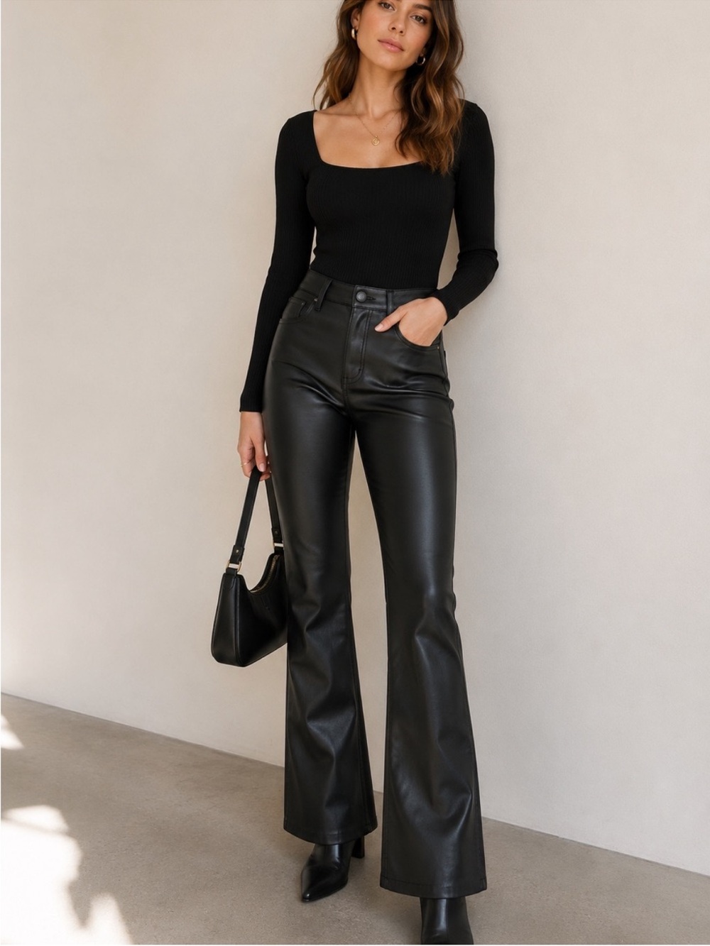 Aritzia Wilfred The Melina Flare Pant Vegan Leather Black